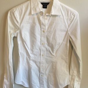 MODA International XS White Fitted Button Down Top